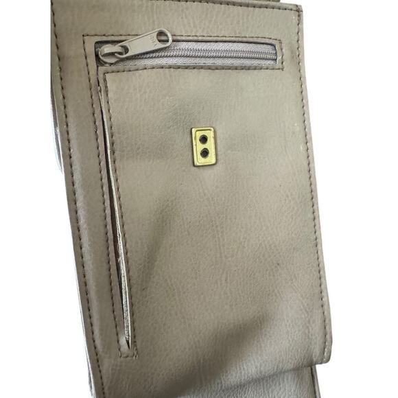 Liz Claiborne Purse Crossbody Shoulder Bag Tan Y2K Beige Vacation Office Travel - Picture 5 of 11